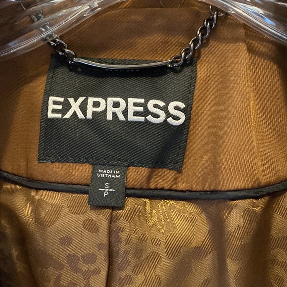 Hot! Express Jacket - Size Small - Picture 3 of 3